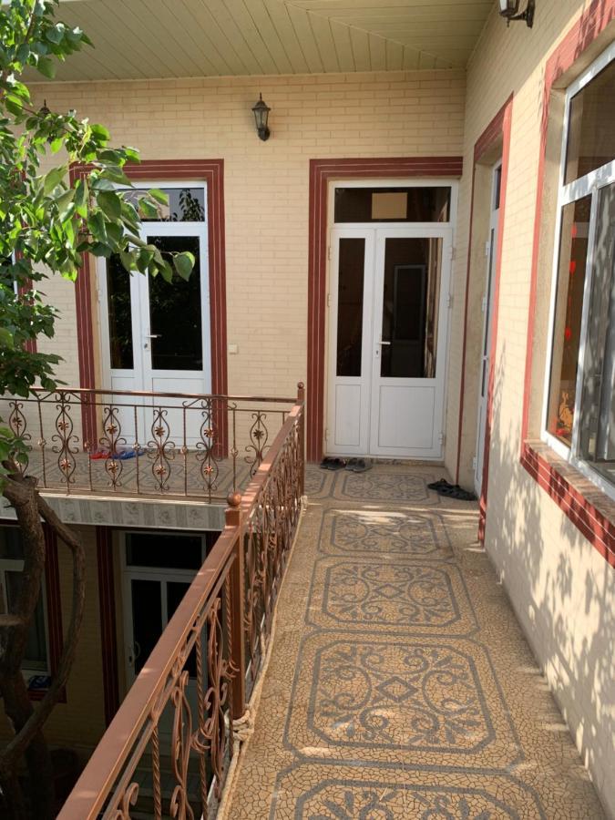Muharram Homestay In The Neighborhood Of The Registan Square, 家族 ゲストハウス Samarcande Extérieur photo