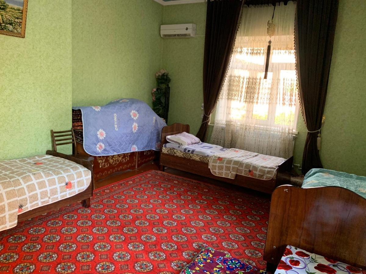 Muharram Homestay In The Neighborhood Of The Registan Square, 家族 ゲストハウス Samarcande Extérieur photo