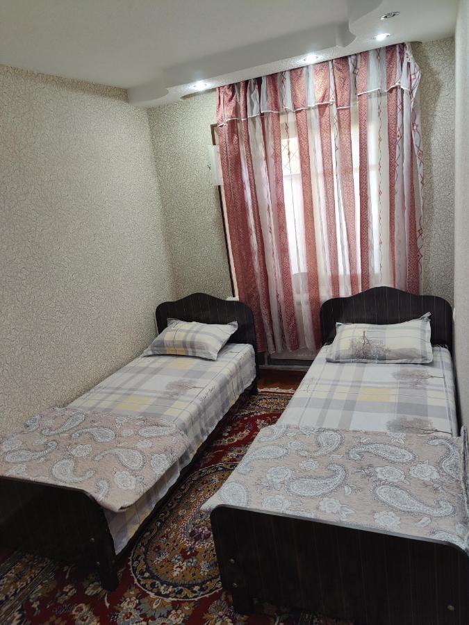 Muharram Homestay In The Neighborhood Of The Registan Square, 家族 ゲストハウス Samarcande Extérieur photo