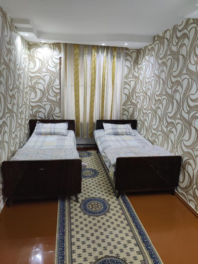 Muharram Homestay In The Neighborhood Of The Registan Square, 家族 ゲストハウス Samarcande Extérieur photo
