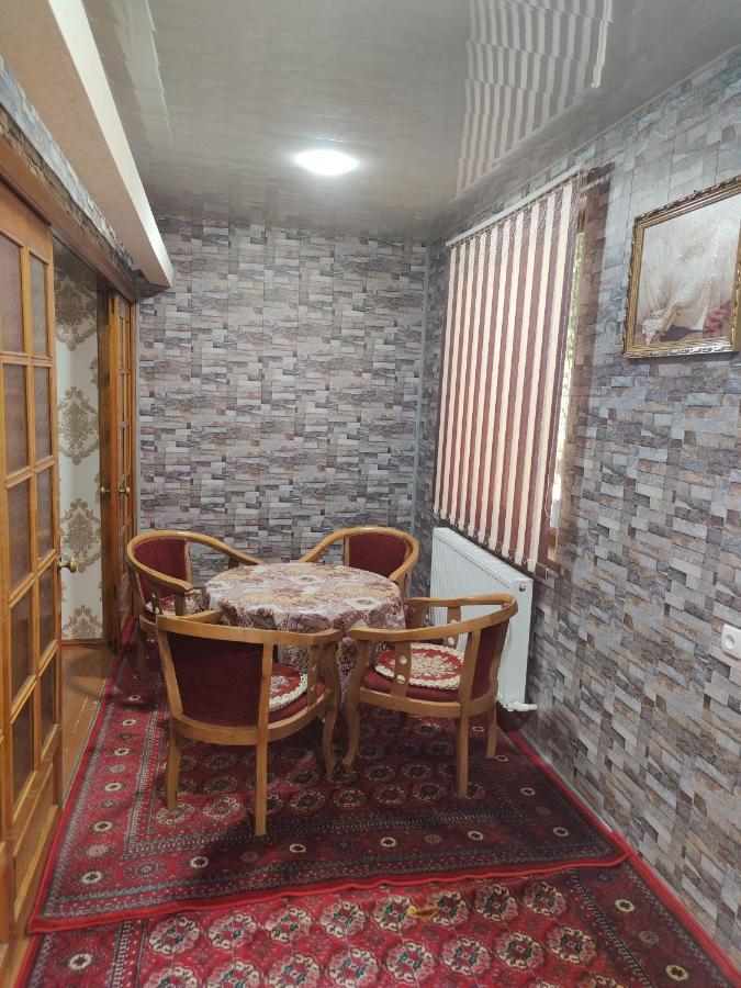Muharram Homestay In The Neighborhood Of The Registan Square, 家族 ゲストハウス Samarcande Extérieur photo