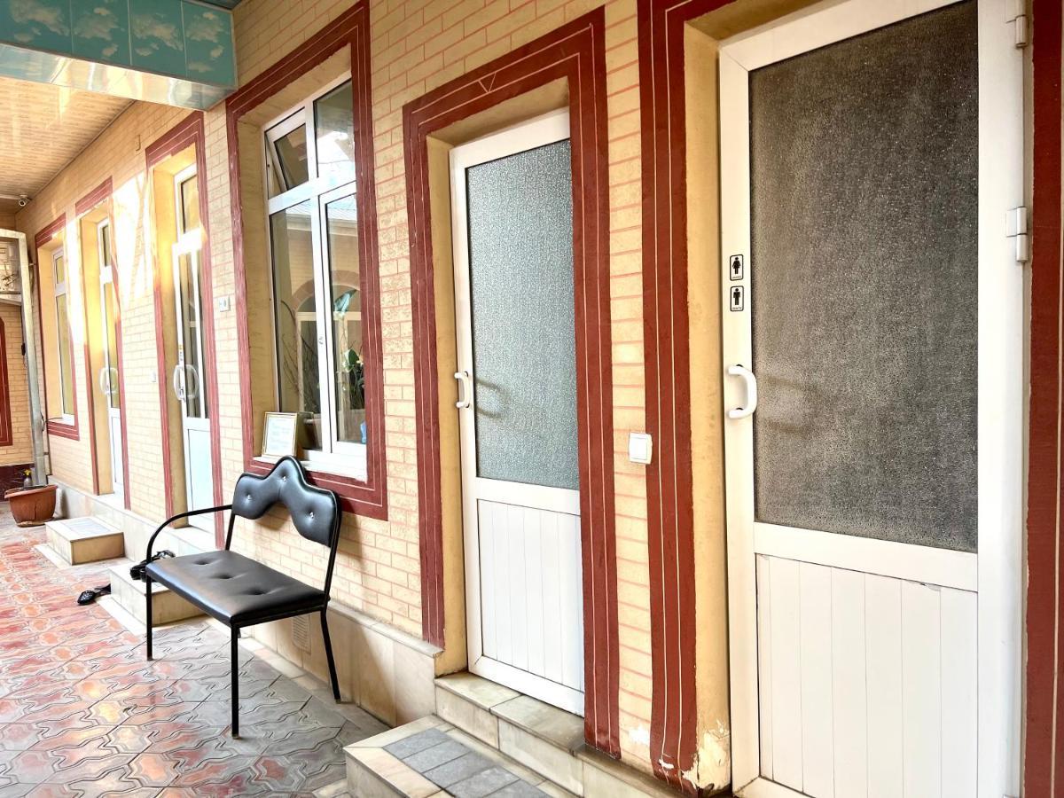 Muharram Homestay In The Neighborhood Of The Registan Square, 家族 ゲストハウス Samarcande Extérieur photo