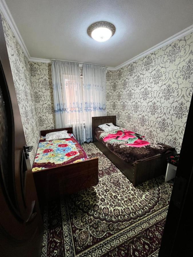 Muharram Homestay In The Neighborhood Of The Registan Square, 家族 ゲストハウス Samarcande Extérieur photo
